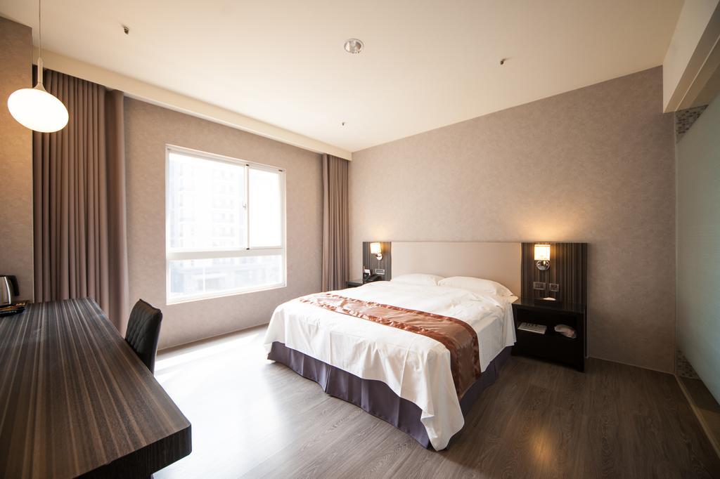 Grand Crystal Hotel Cidade de Hsinchu Quarto foto